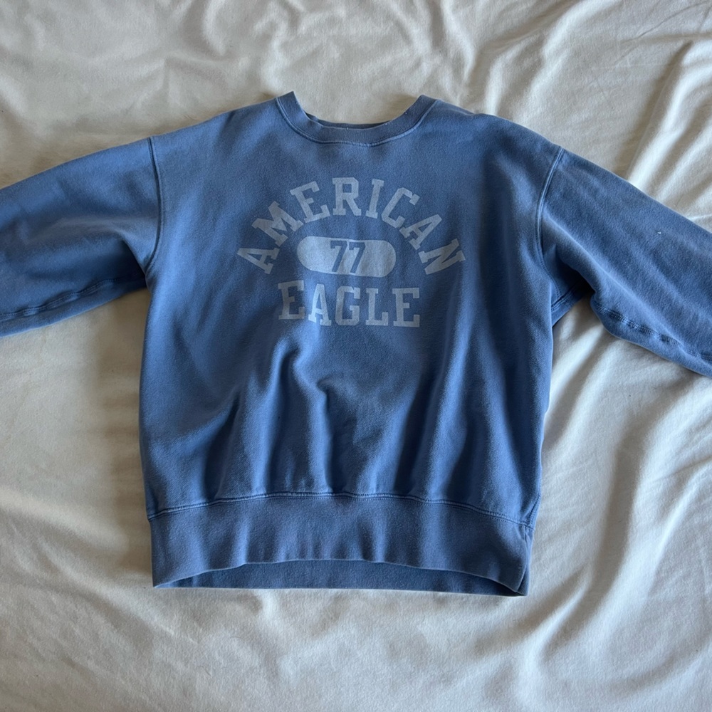 american eagle crewneck